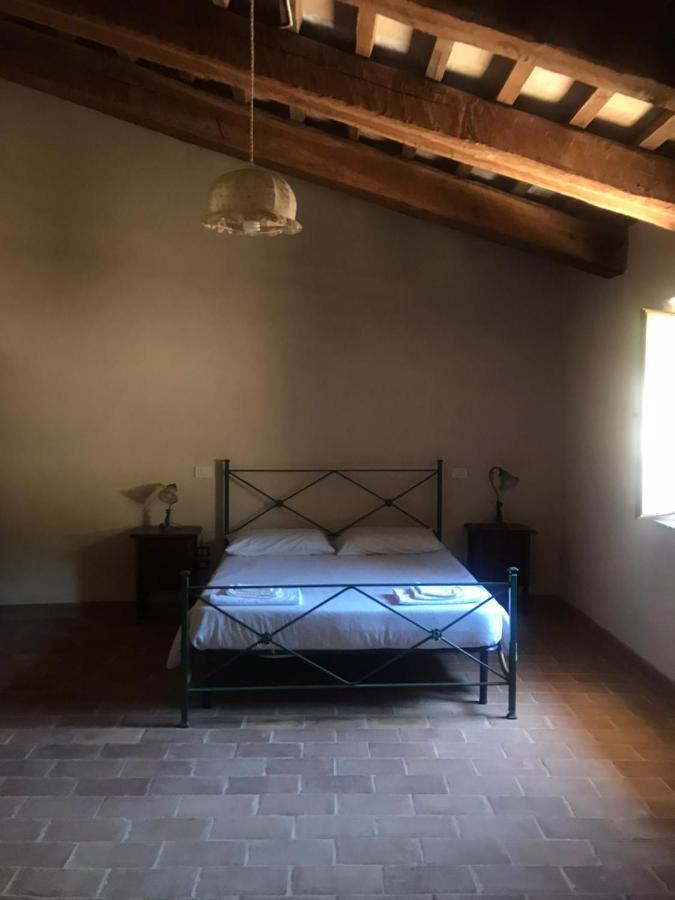 Agriturismo Il Covo Del Solengo Valtopina Kültér fotó