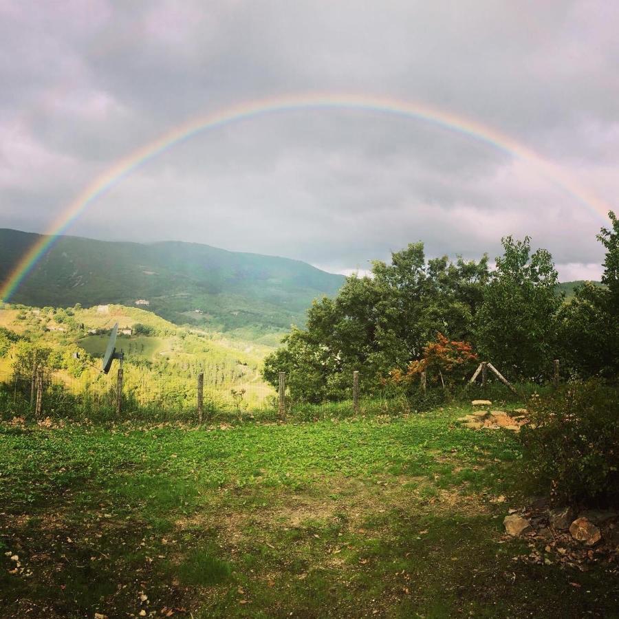 Agriturismo Il Covo Del Solengo Valtopina Kültér fotó