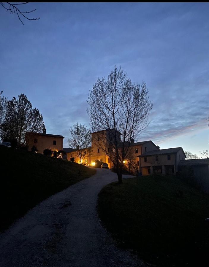 Agriturismo Il Covo Del Solengo Valtopina Kültér fotó