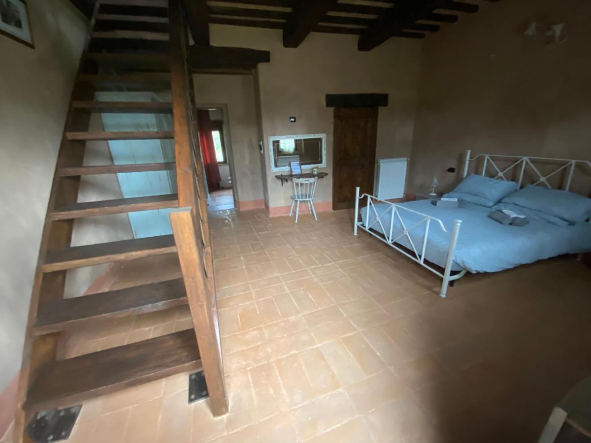 Agriturismo Il Covo Del Solengo Valtopina Kültér fotó