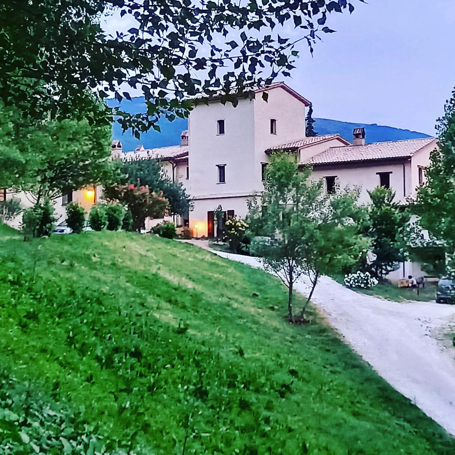 Agriturismo Il Covo Del Solengo Valtopina Kültér fotó
