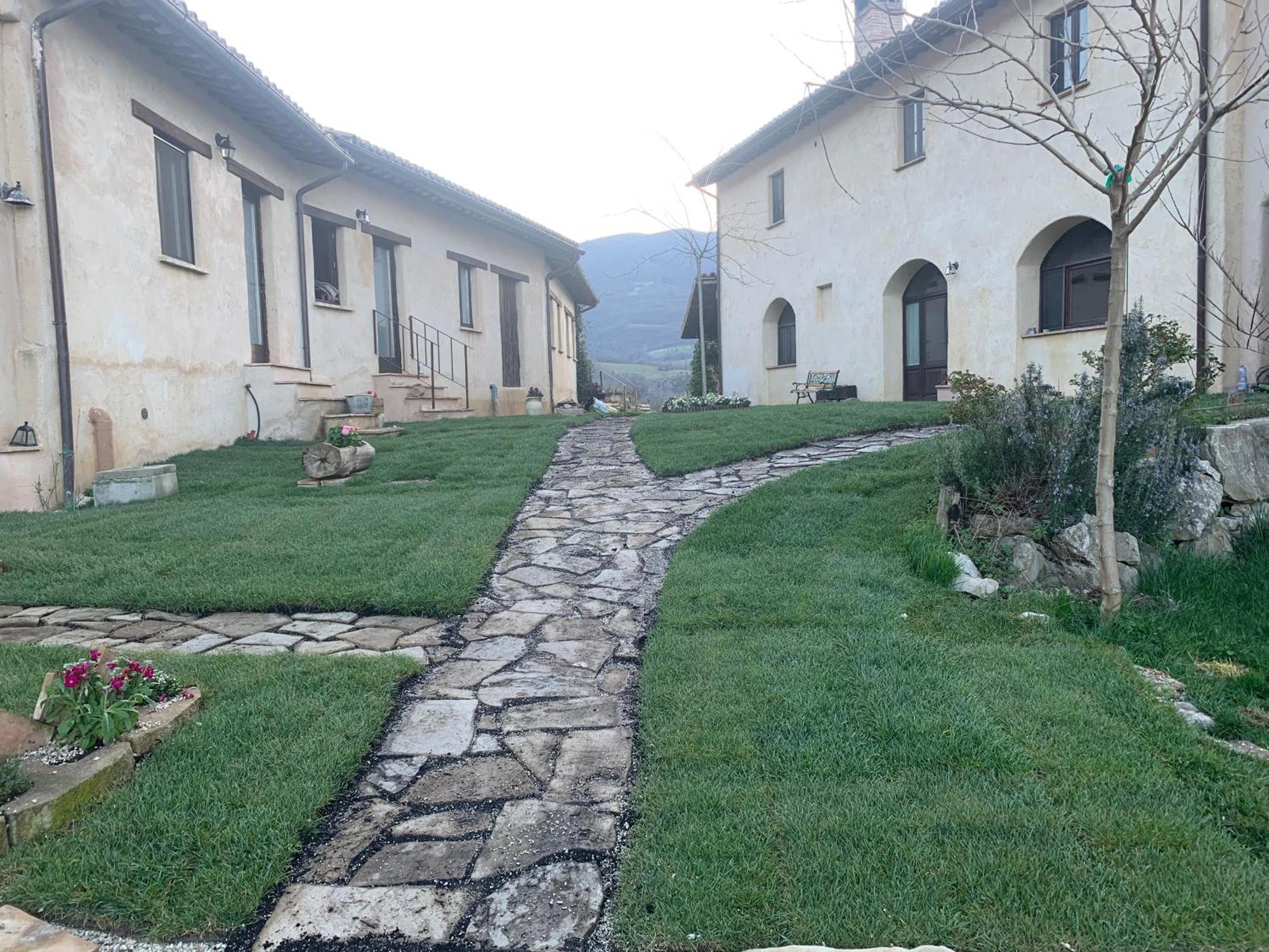 Agriturismo Il Covo Del Solengo Valtopina Kültér fotó